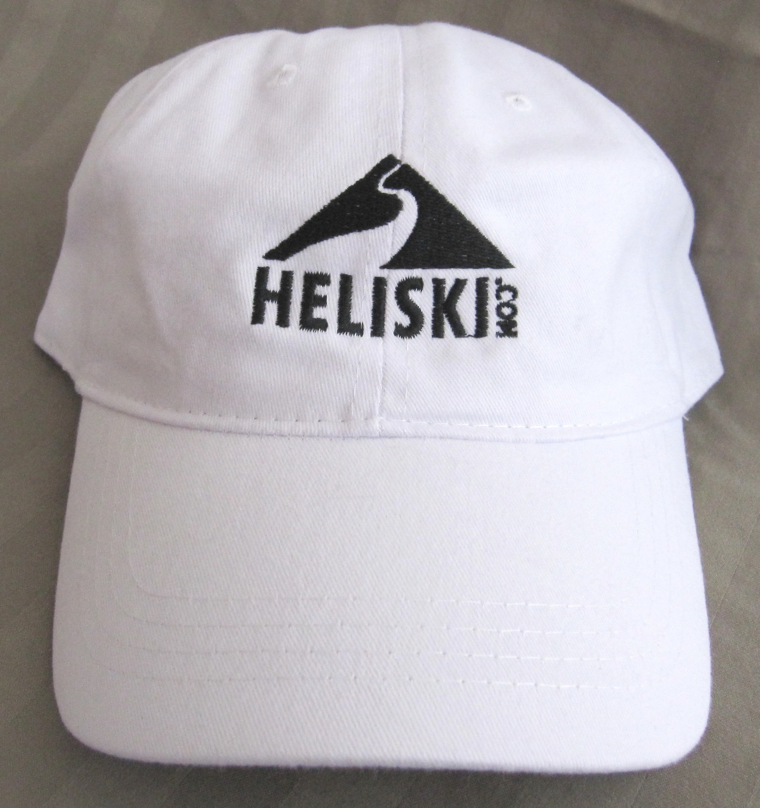 helicopter skiing canada, heliski.com hat